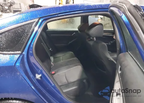 2021 Honda Accord Sport z USA, uszkodzony, nr VIN 1HGCV1F30MA051179